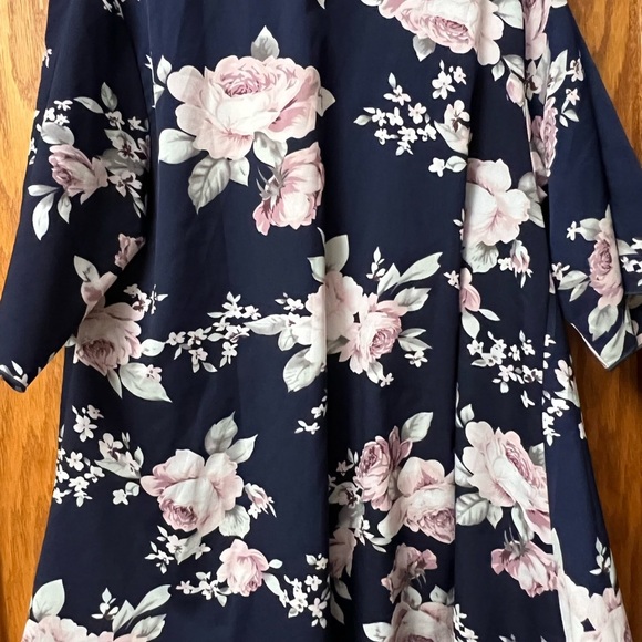 Beautiful Floral Dressy Jacket - Picture 10 of 10